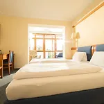 Hotel Locker & Legere - Self Check-in Am Wochenende