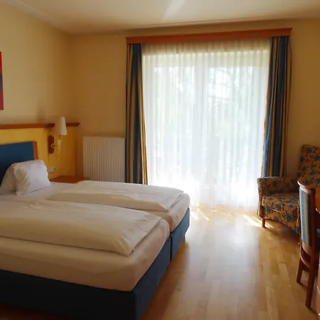 Hotel Locker & Legere - Self Check-in Am Wochenende