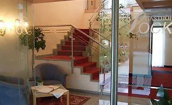 Отель Locker & Legere 4*