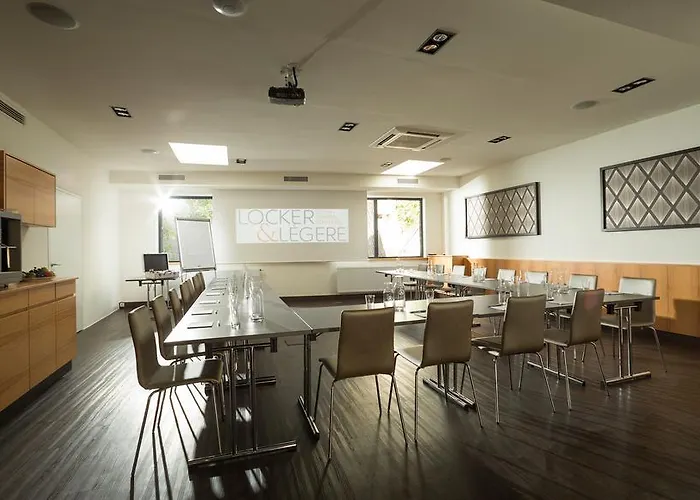 Locker & Legere فندق