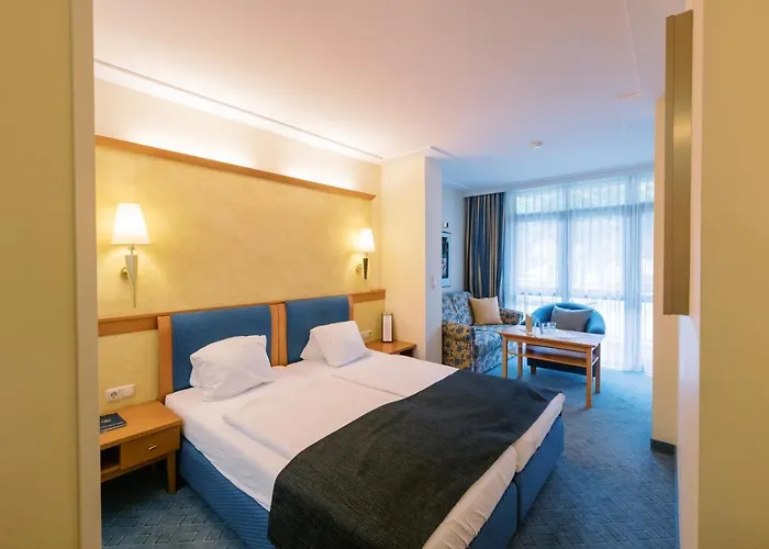 Locker & Legere Hotel 4*