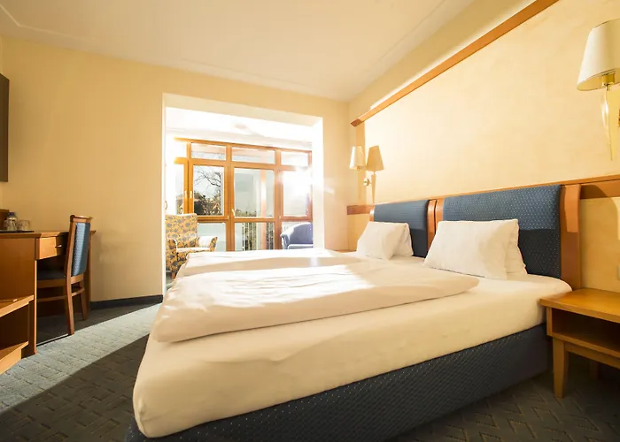 Locker & Legere Otel 4*