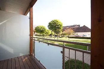 Locker & Legere Hotel 4*