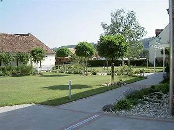 洛克尔和莱杰尔酒店 4* Sankt Ruprecht an der Raab